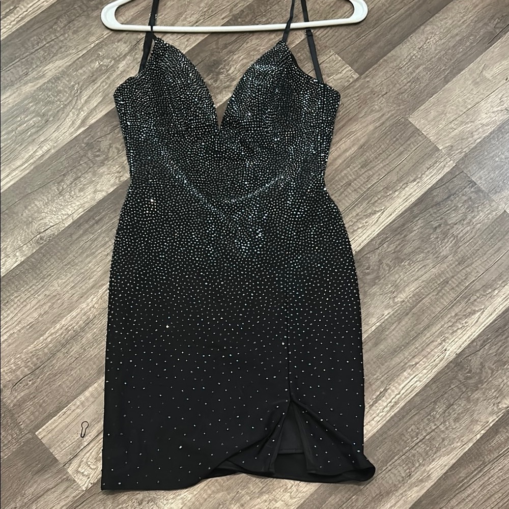 Black Sherri hill dress